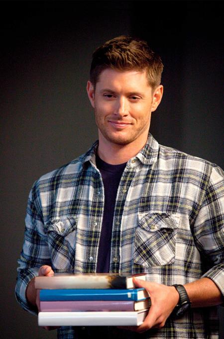 Supernatural: Dean Winchester #2 - F Photo 1 Ltd Virgin
